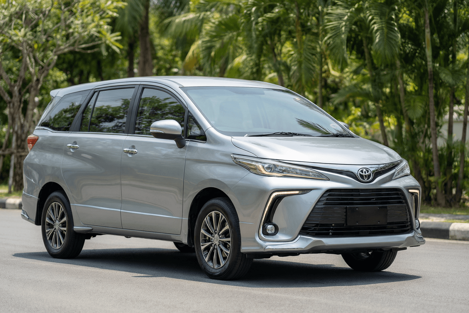 Innova Zenix