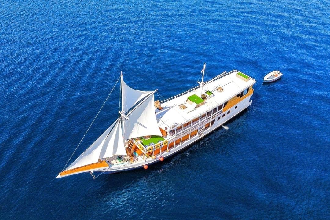 3D2N Labuan Bajo Premium